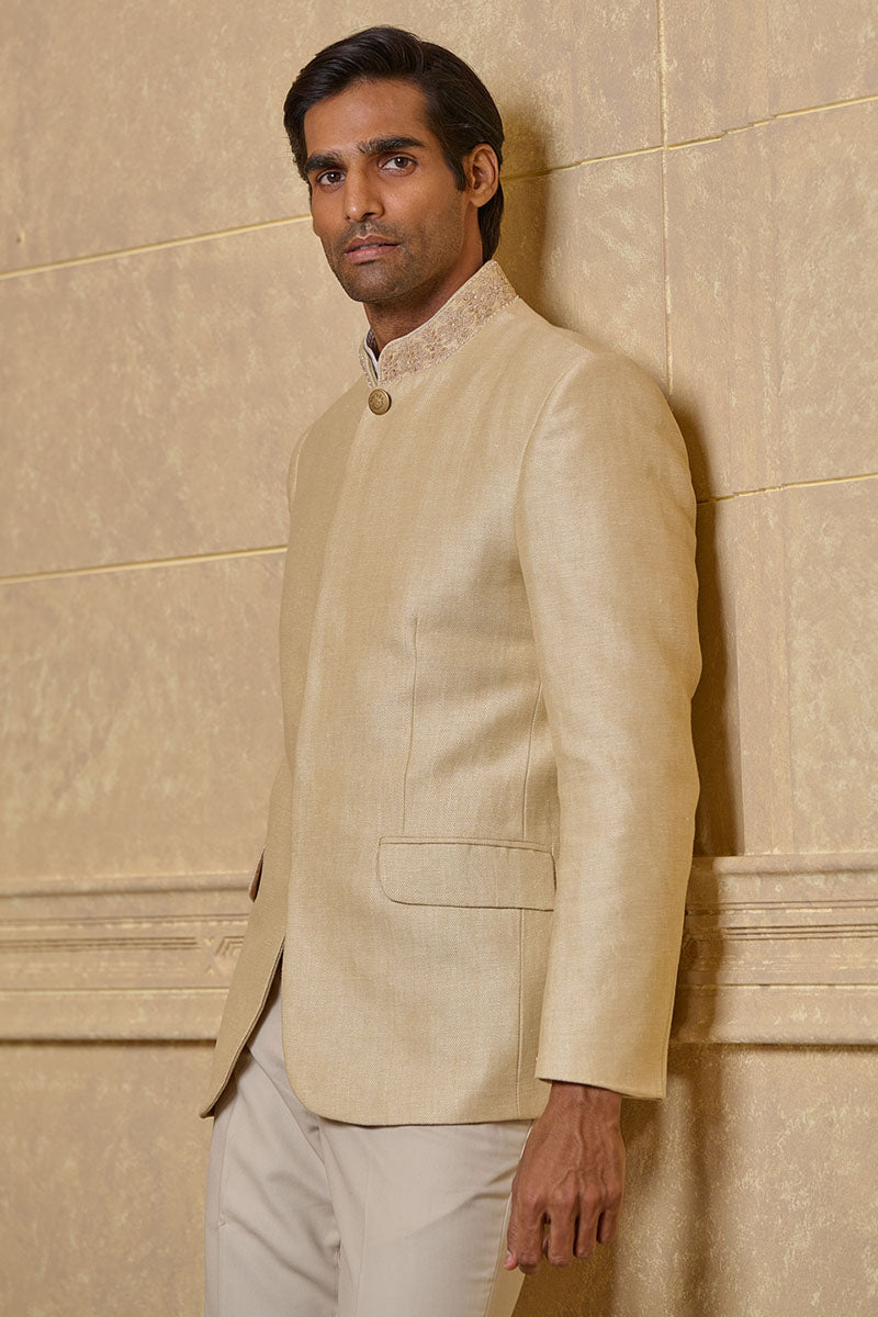 Beige Bandhgala With Embroidery Detail