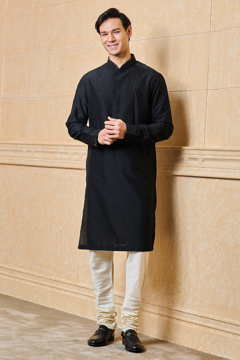 Kurta With Textured Front Yoke