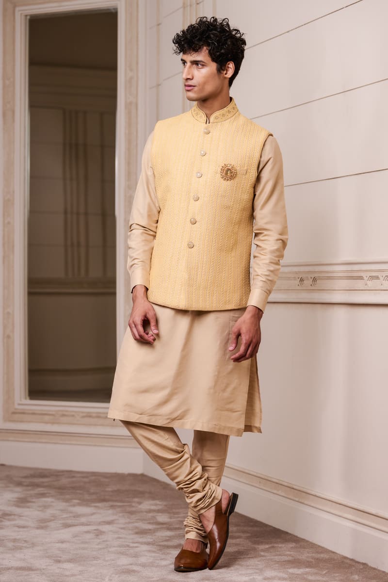 Beige Bundi