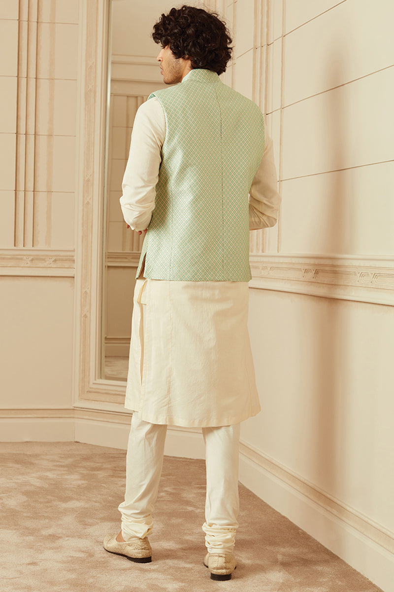 Light Green Jacquard Bundi With Top Stitch Collar