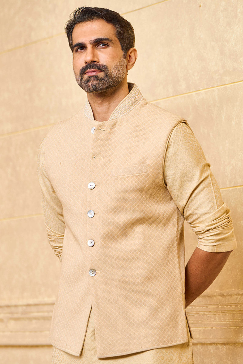 Beige All Over Textured Bundi