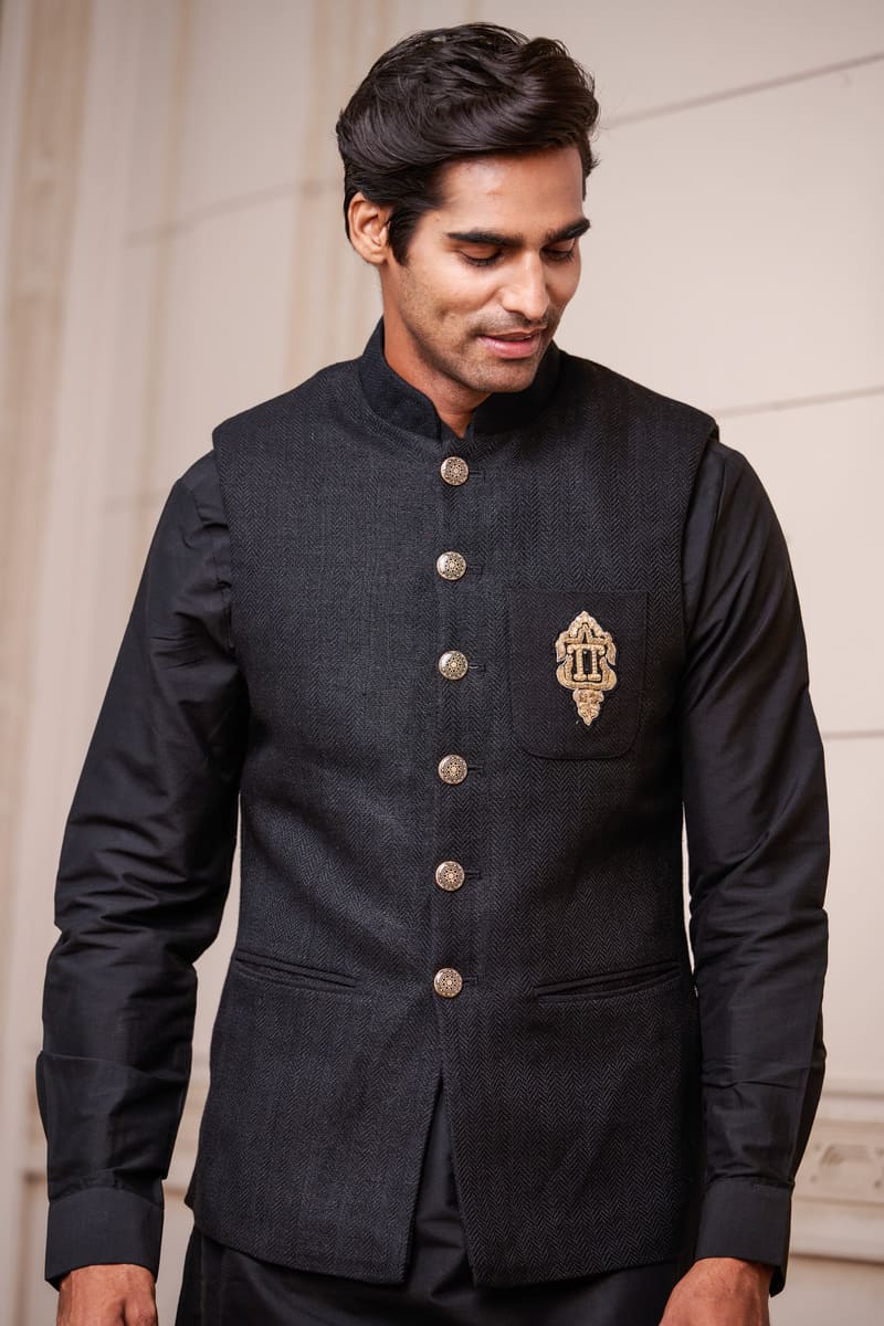 Black Bundi With Zardozi Embroidered Crest