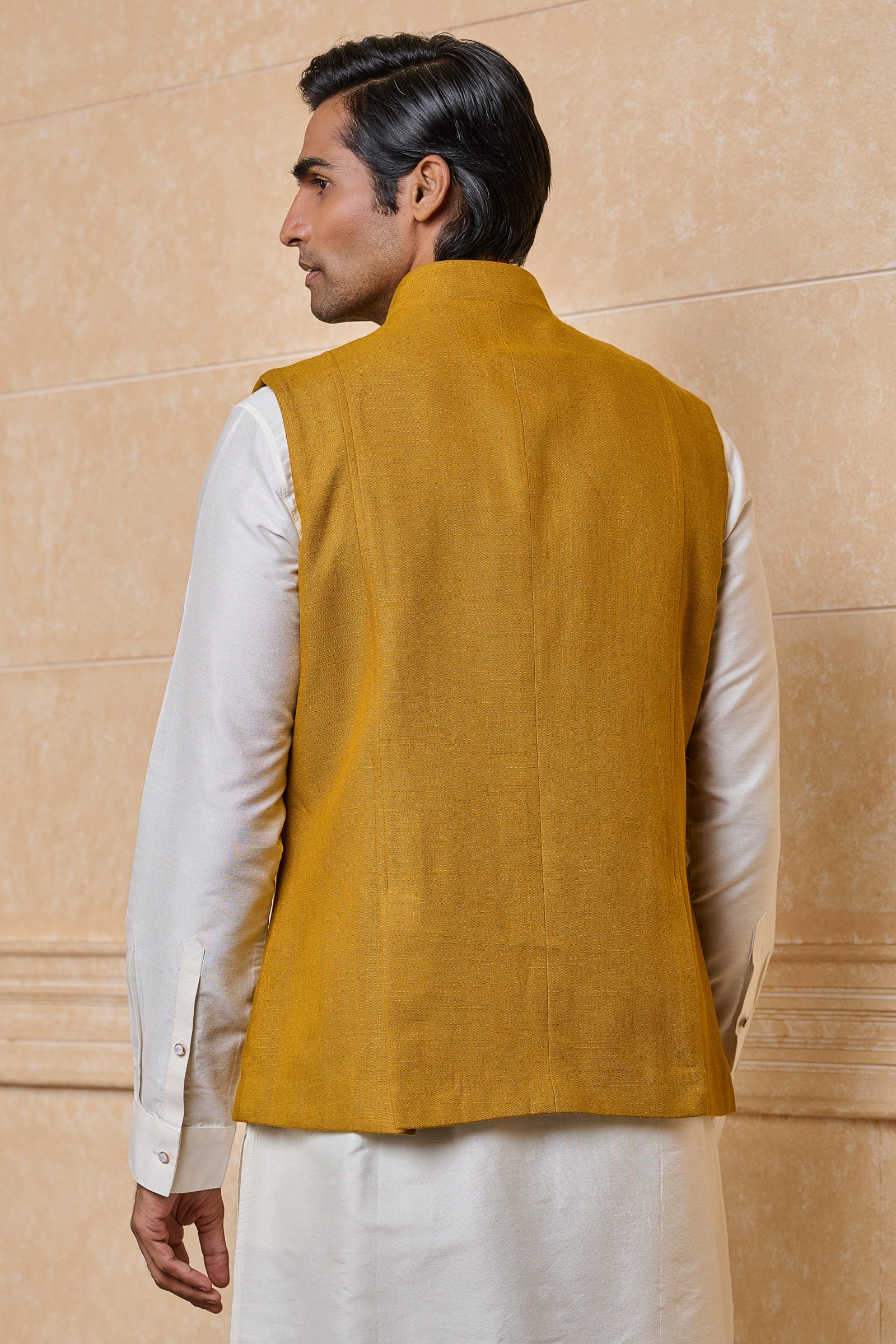 Yellow Ochre Classic bundi With Top Stitch Detailing