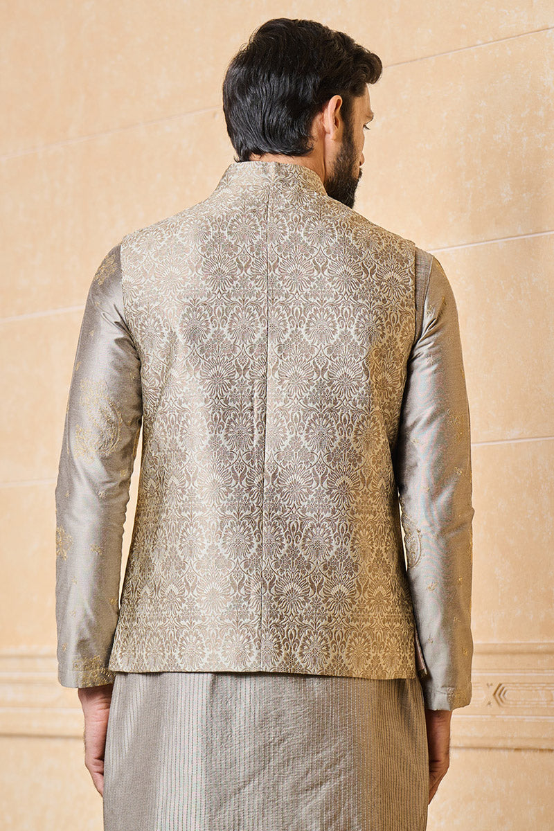 Beige Classic Jacquard Bundi