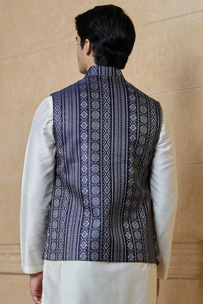 Navy Embroidered Jacquard Bundi