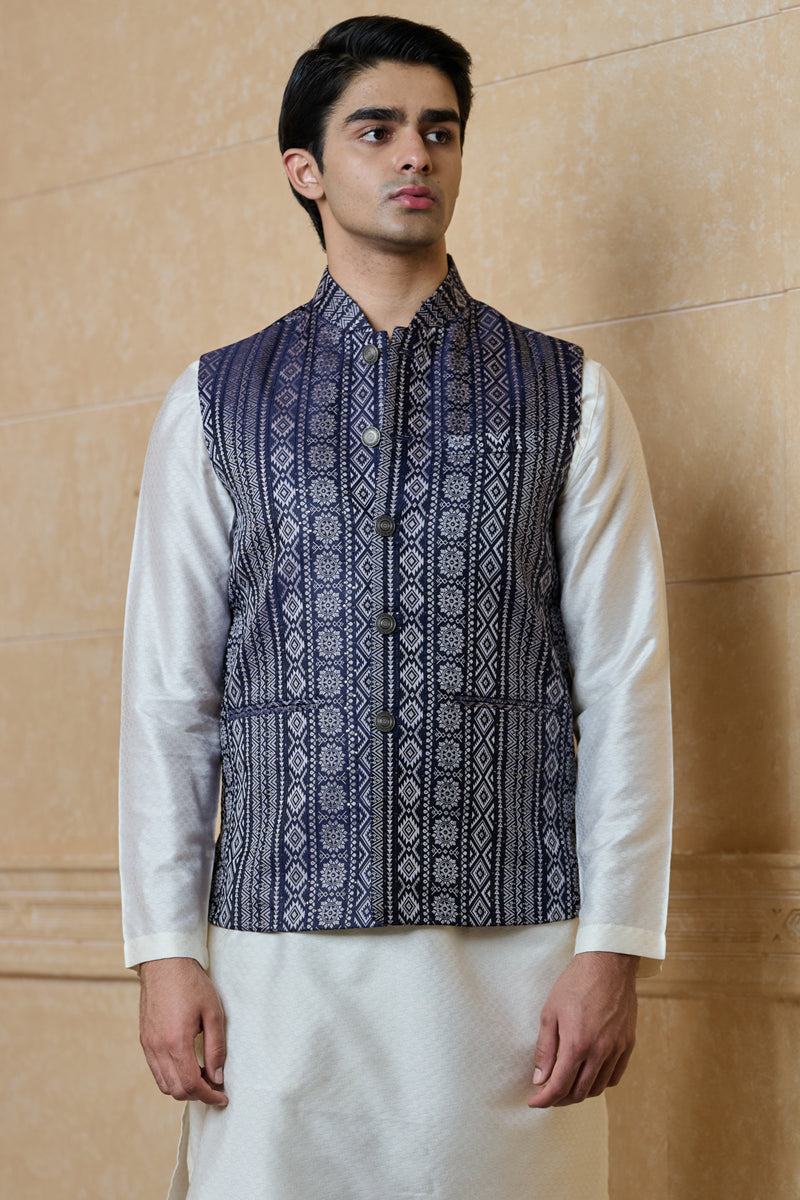 Navy Embroidered Jacquard Bundi