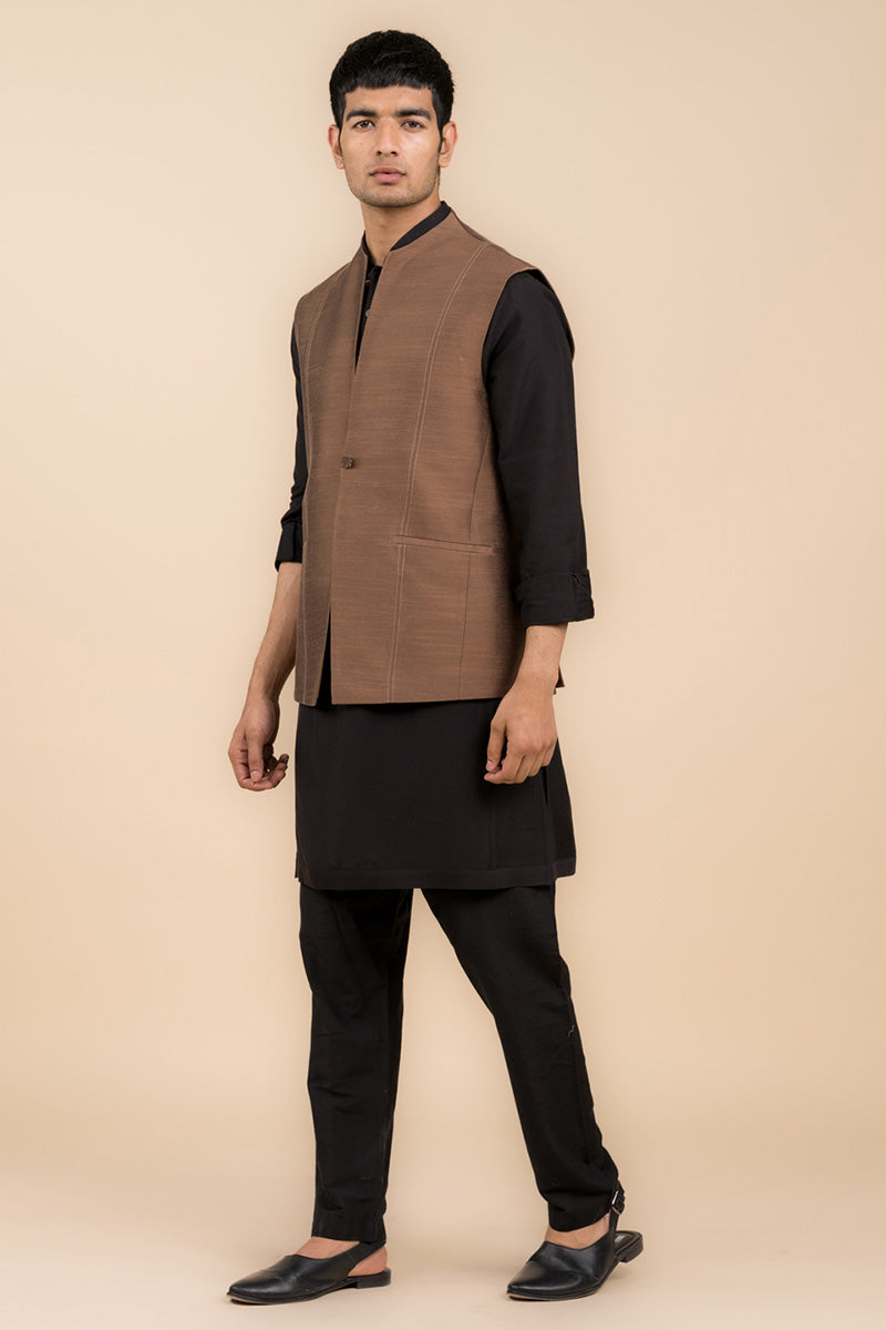 Brown Bundi With Top Stitch Detailing