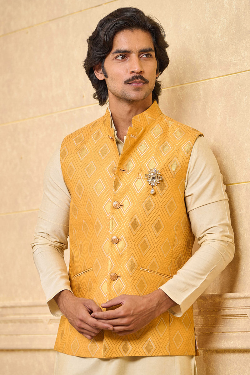 Yellow Brocade Bundi