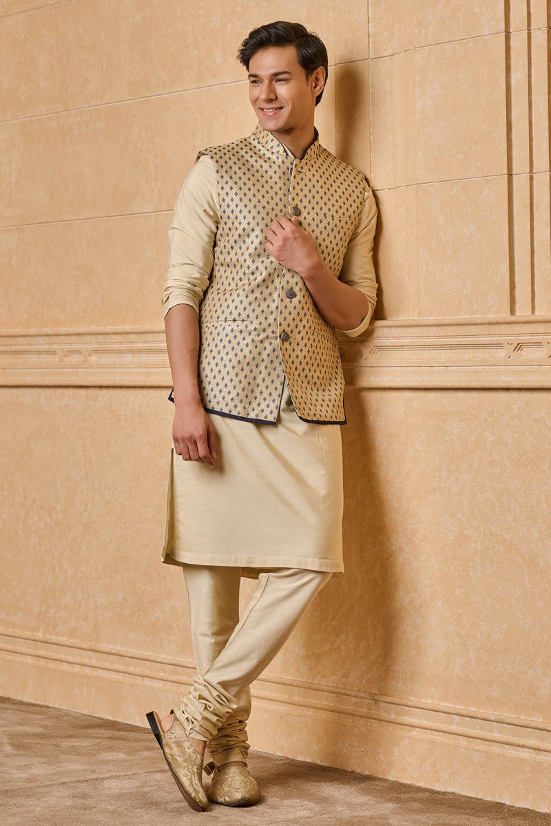 Gold Jacquard Bundi with Top Stitch Detailing