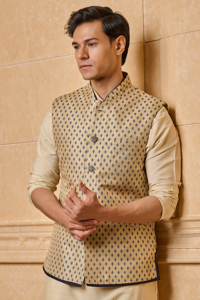 Gold Jacquard Bundi with Top Stitch Detailing