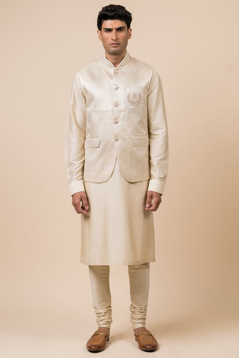 Classic Ivory Brocade Bundi