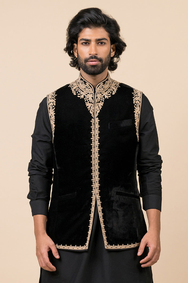 Black Velvet Bundi With Pearl and Dori Embroidery