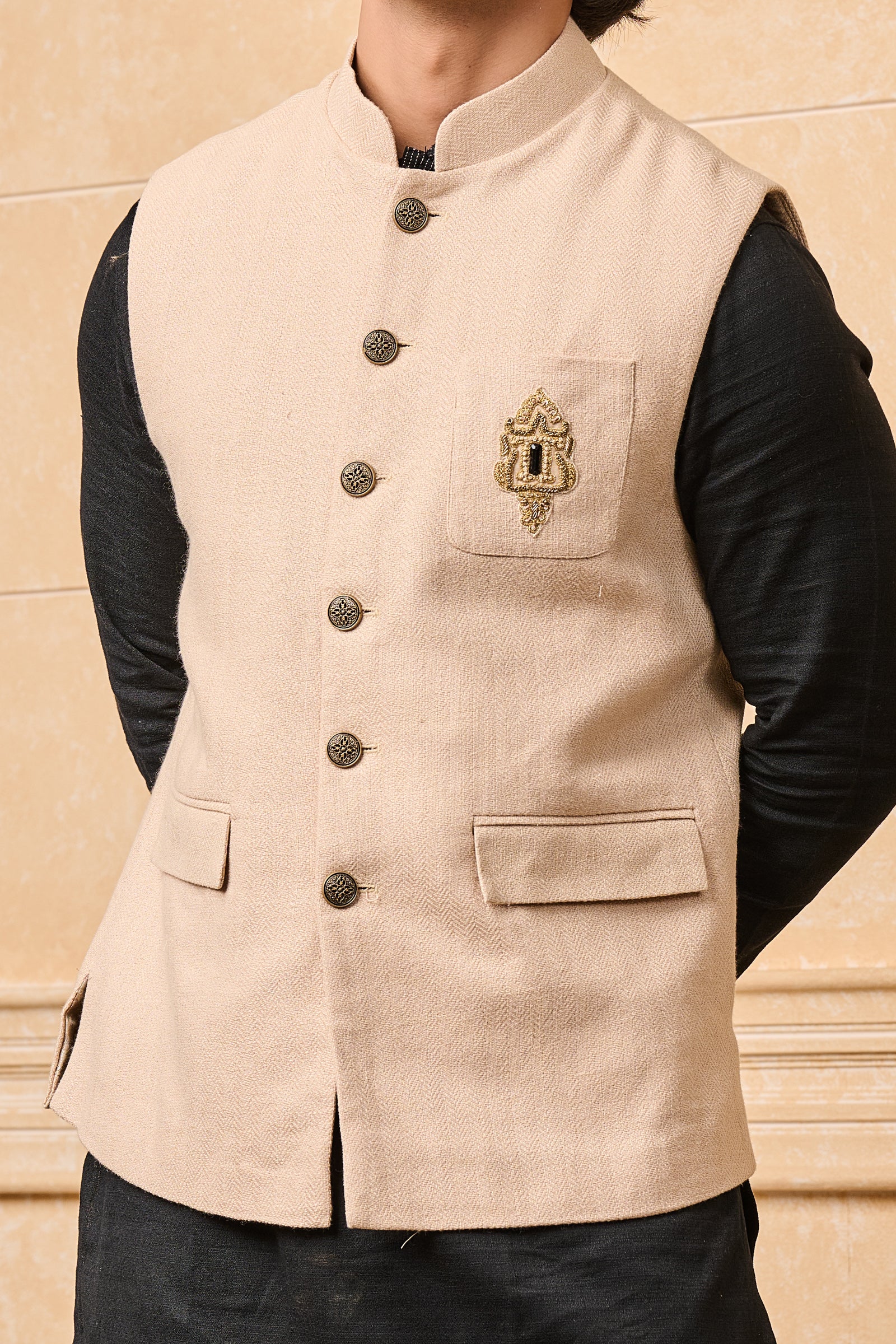 Beige Bundi With Zardozi Embroidered Crest