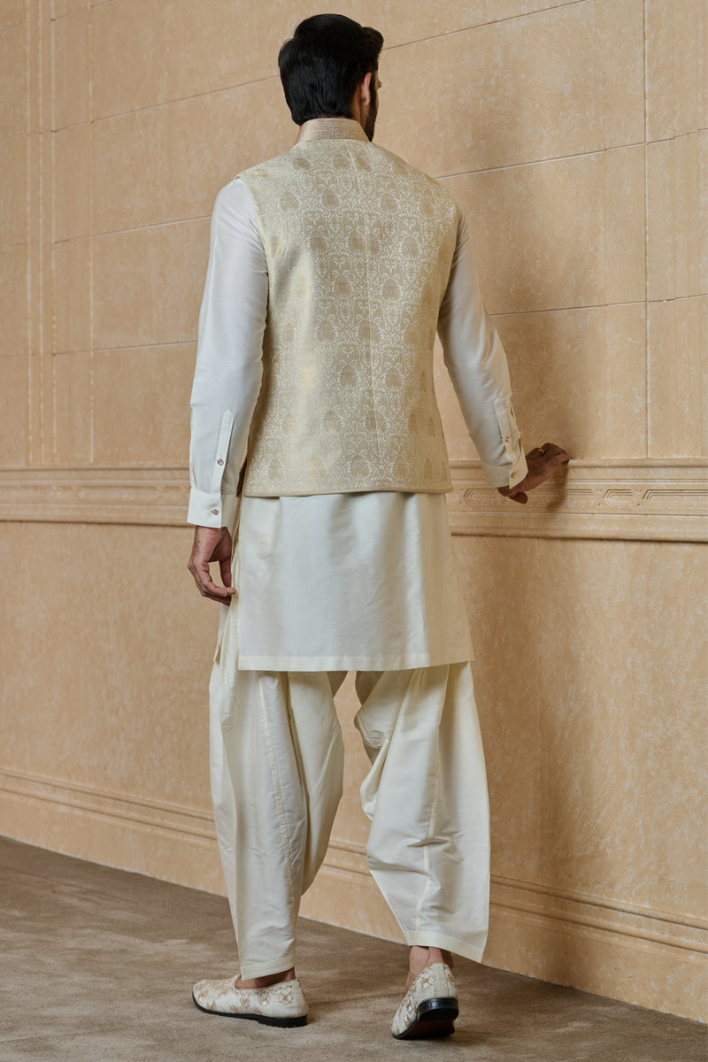 Gold Classic Brocade Kurta Bundi Set