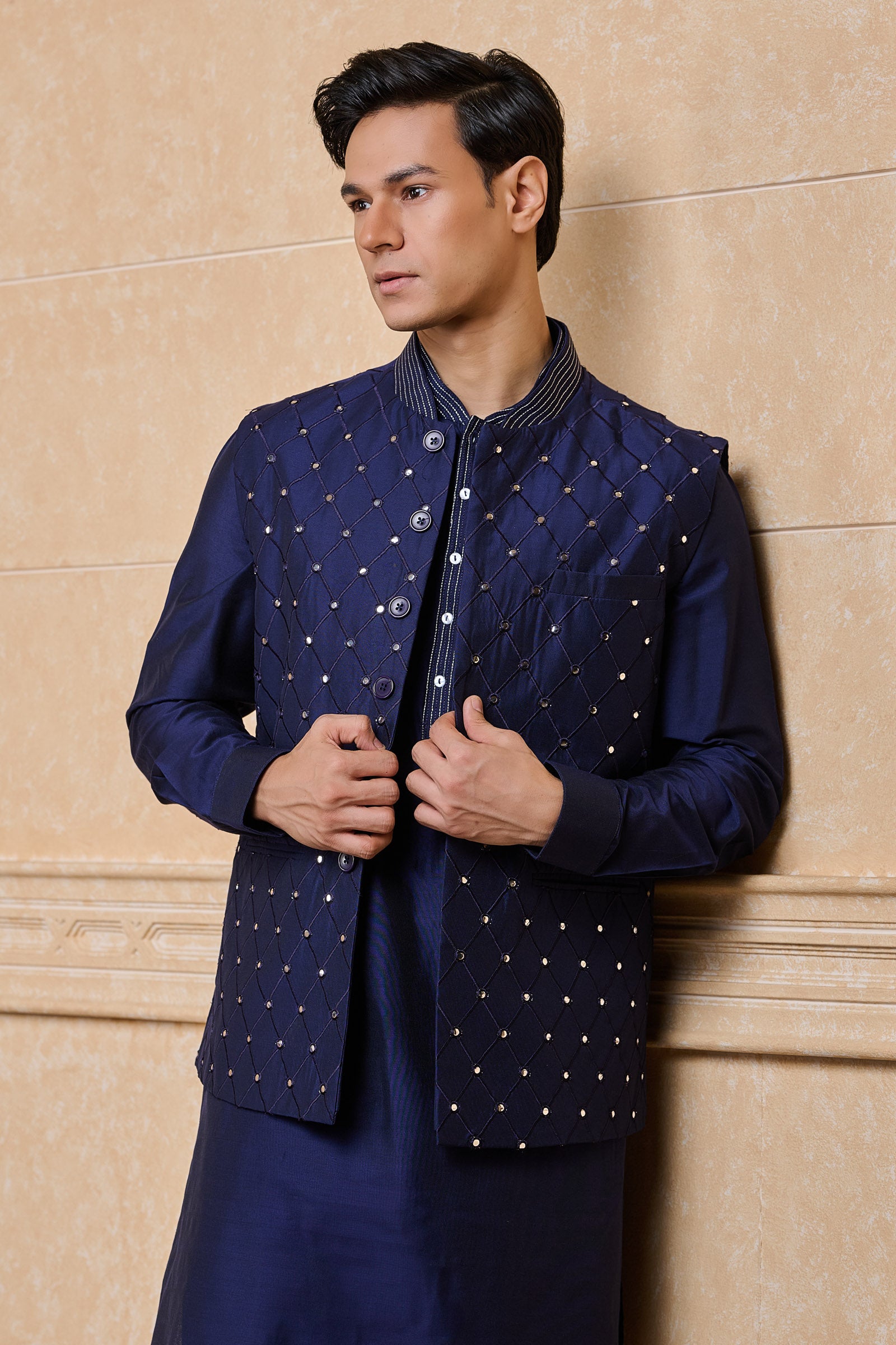 Navy Patra Embroidered Kurta Bundi Set