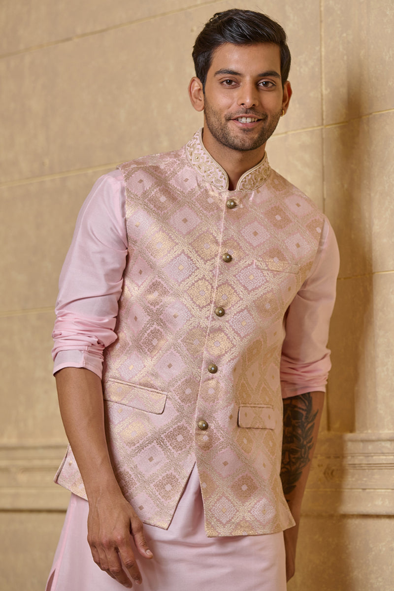 Pink Geometrical Brocade Kurta Bundi Set