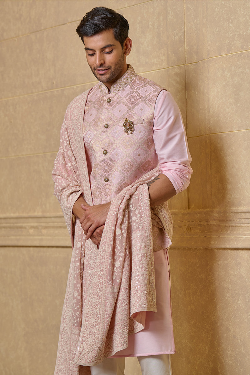 Pink Geometrical Brocade Kurta Bundi Set