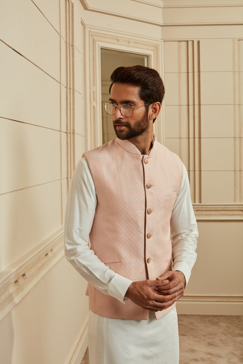 Pink Jacquard Kurta Bundi Set