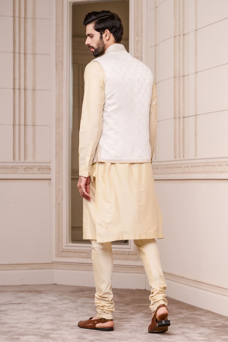 Ivory Jacquard Embroidered Kurta Bundi Set