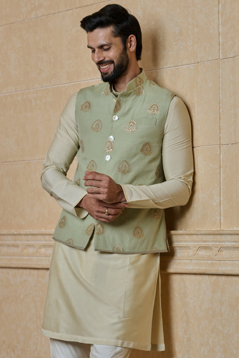 Green Dori Work Highlighted Kurta Bundi Set