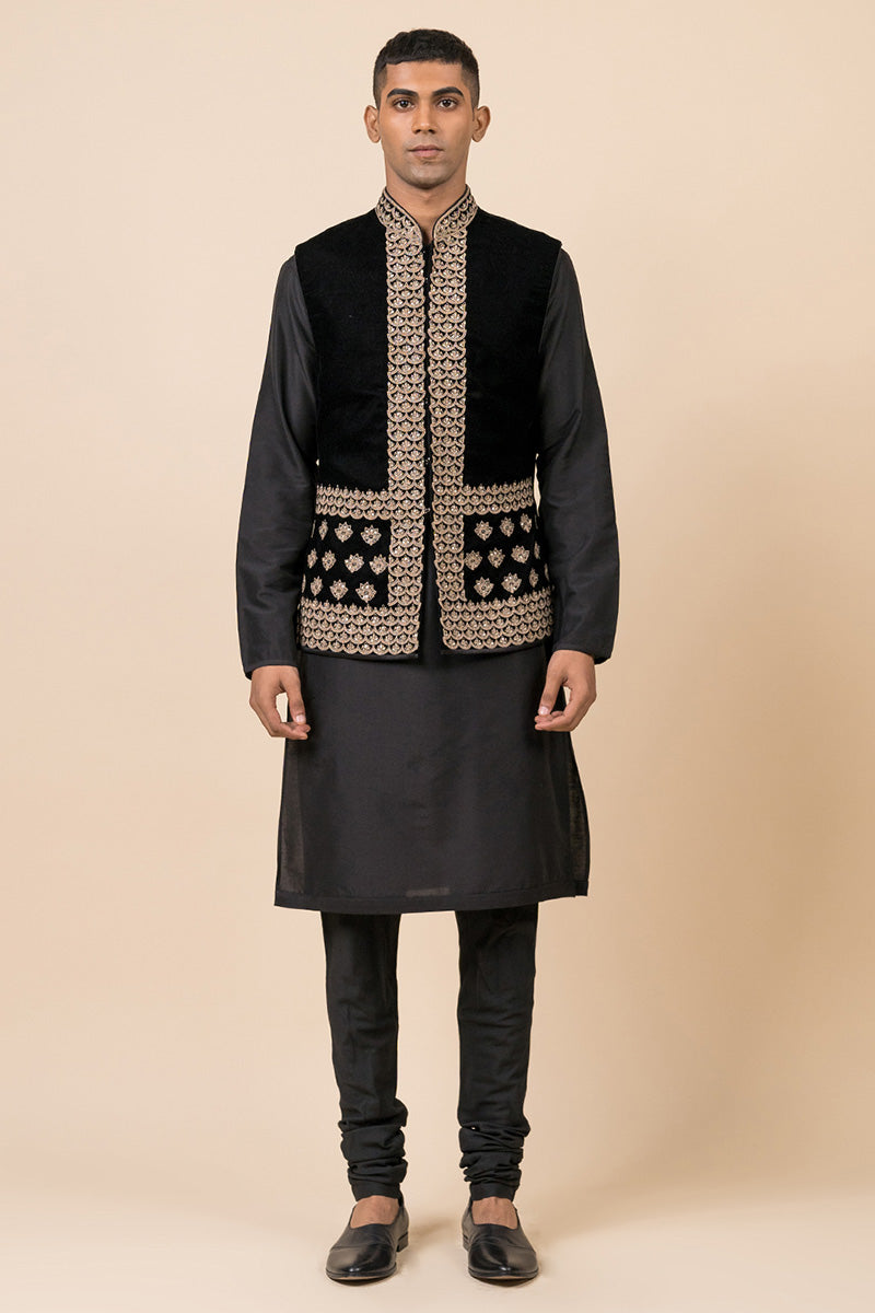 Black Embroidered Velvet Kurta Bundi Set