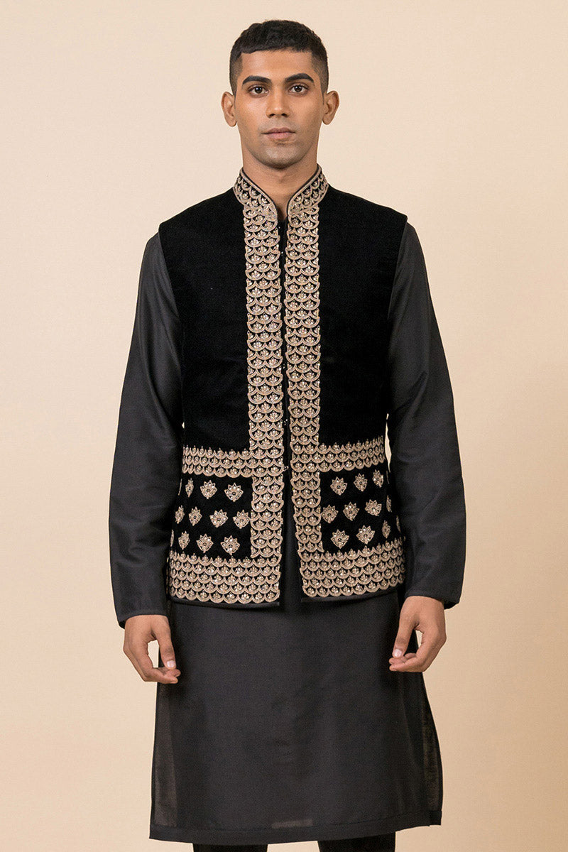 Black Embroidered Velvet Kurta Bundi Set