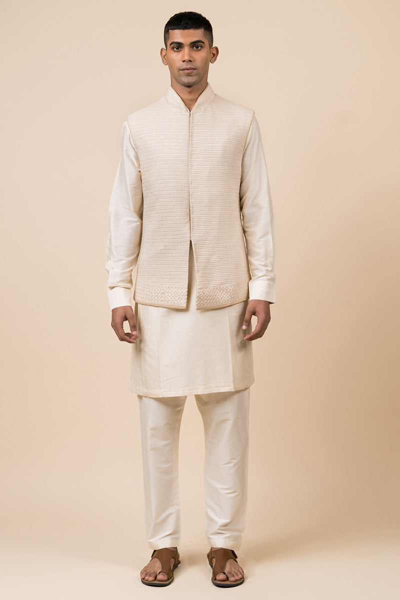 Ivory Shciffli Base Kurta Bundi Set