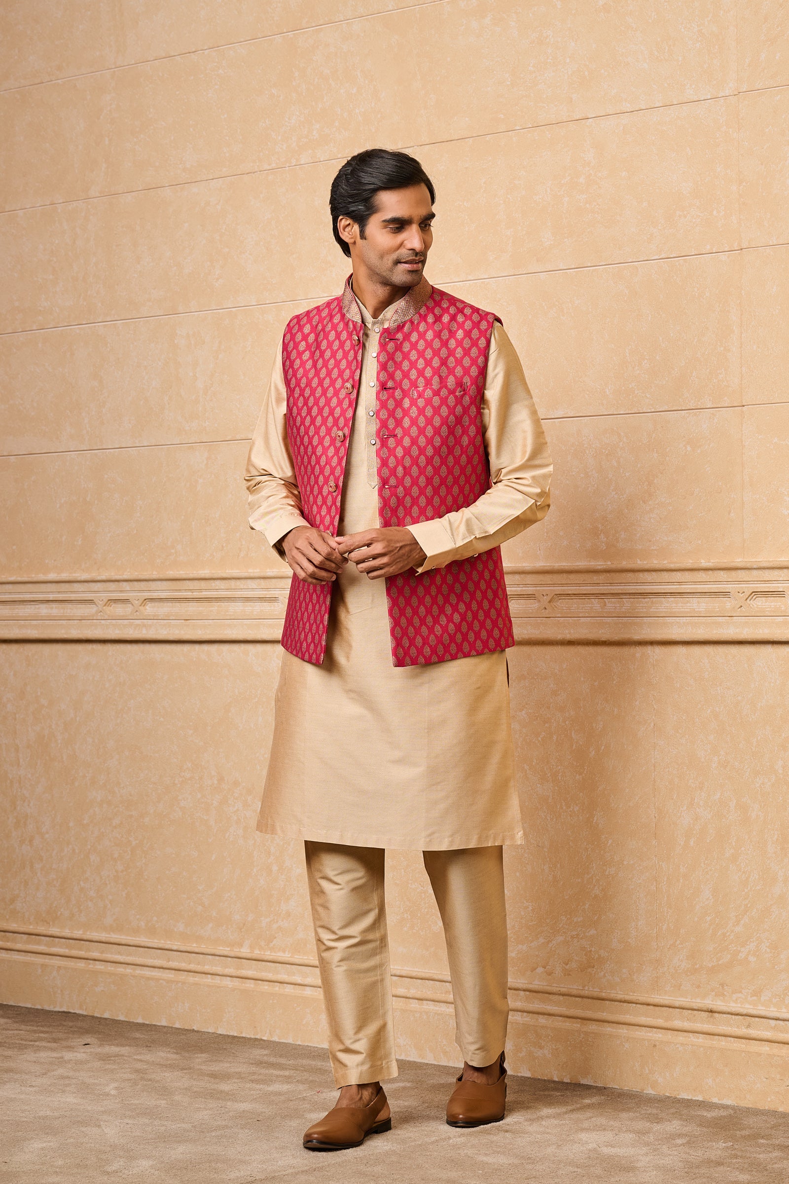 Magenta Brocade Kurta Bundi Set