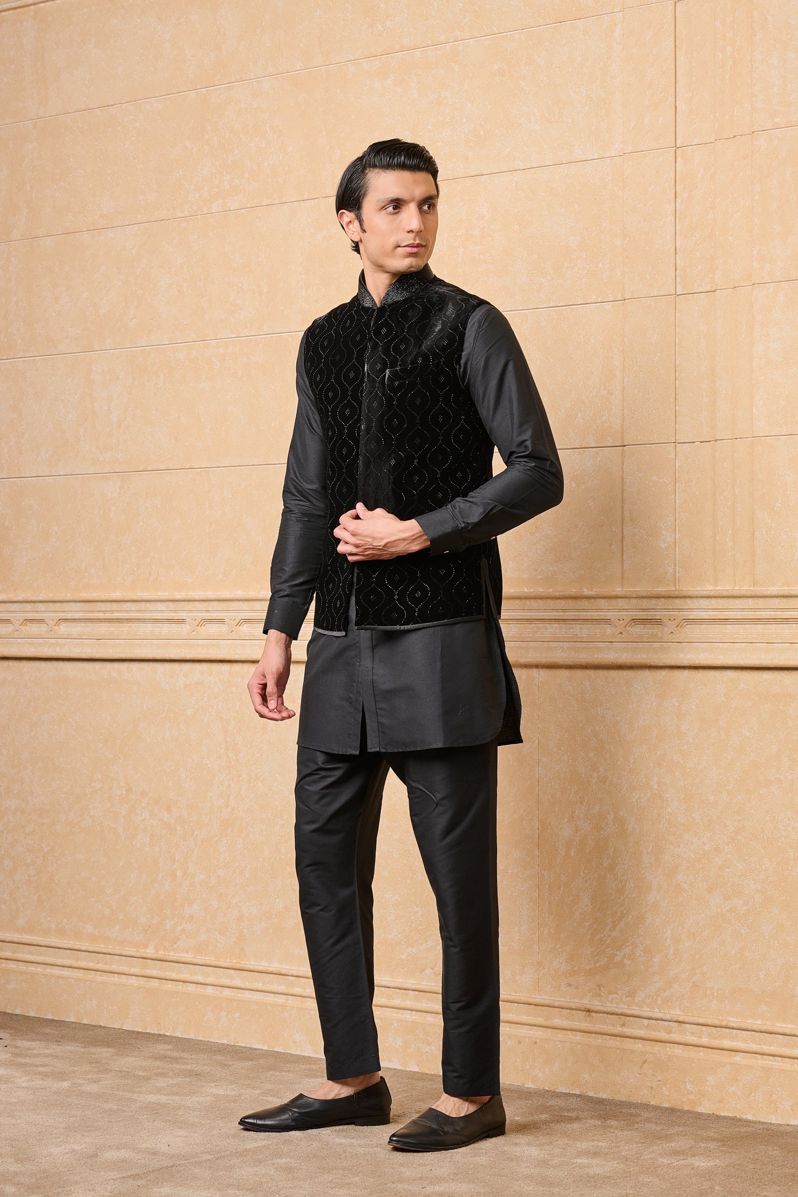 Black Hotfix Embroidered Kurta Bundi Set