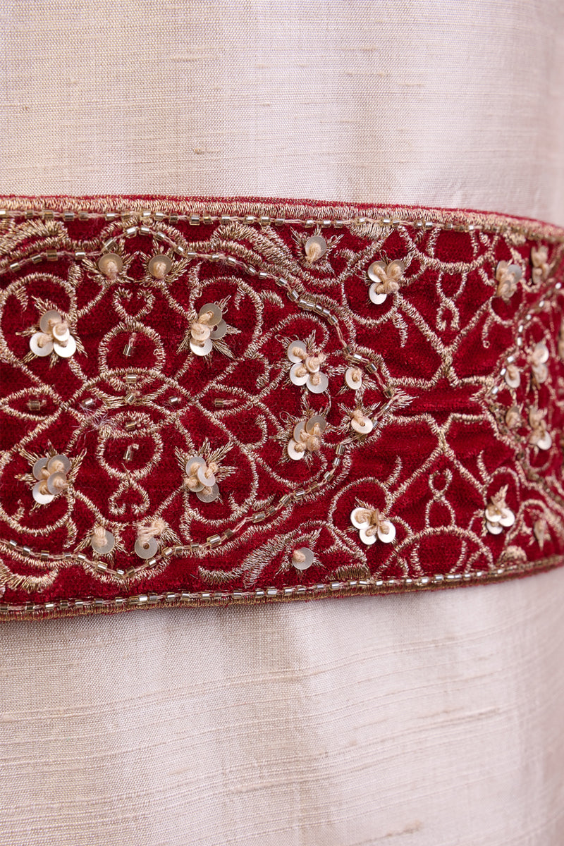 Maroon Embroidered Velvet Kamarbandh