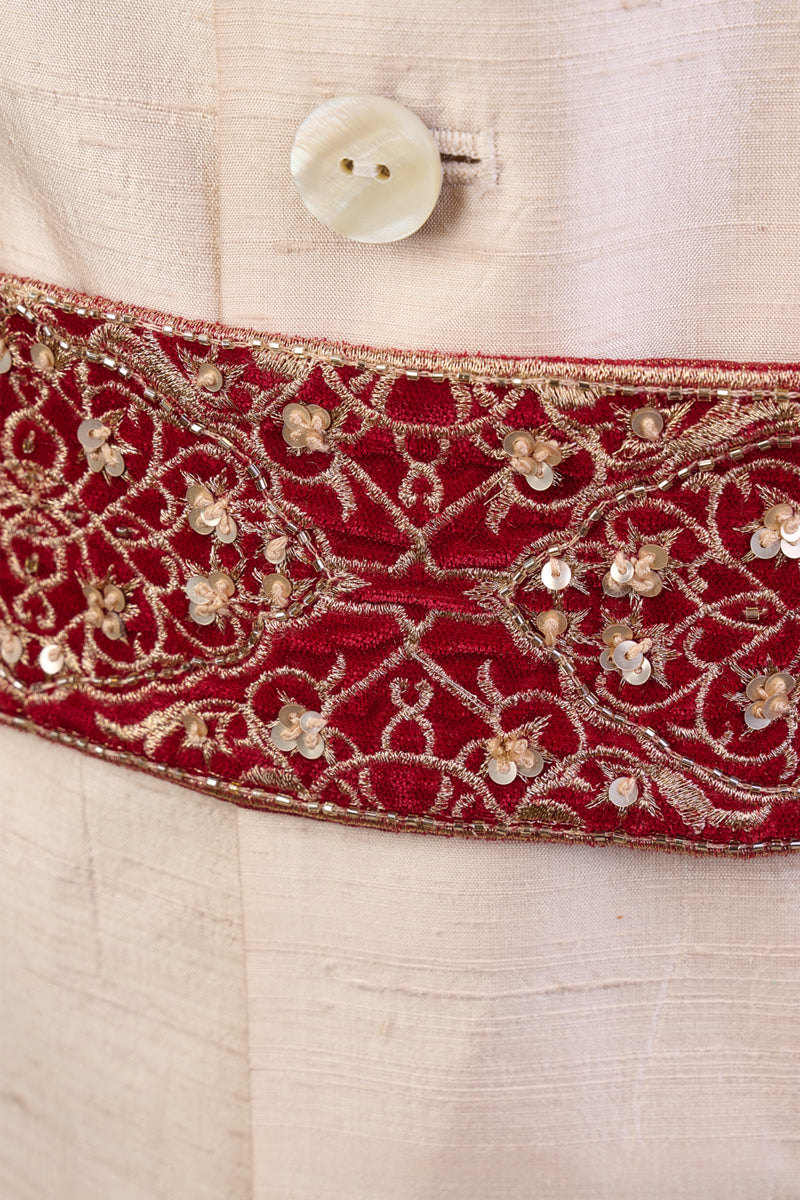 Maroon Embroidered Velvet Kamarbandh