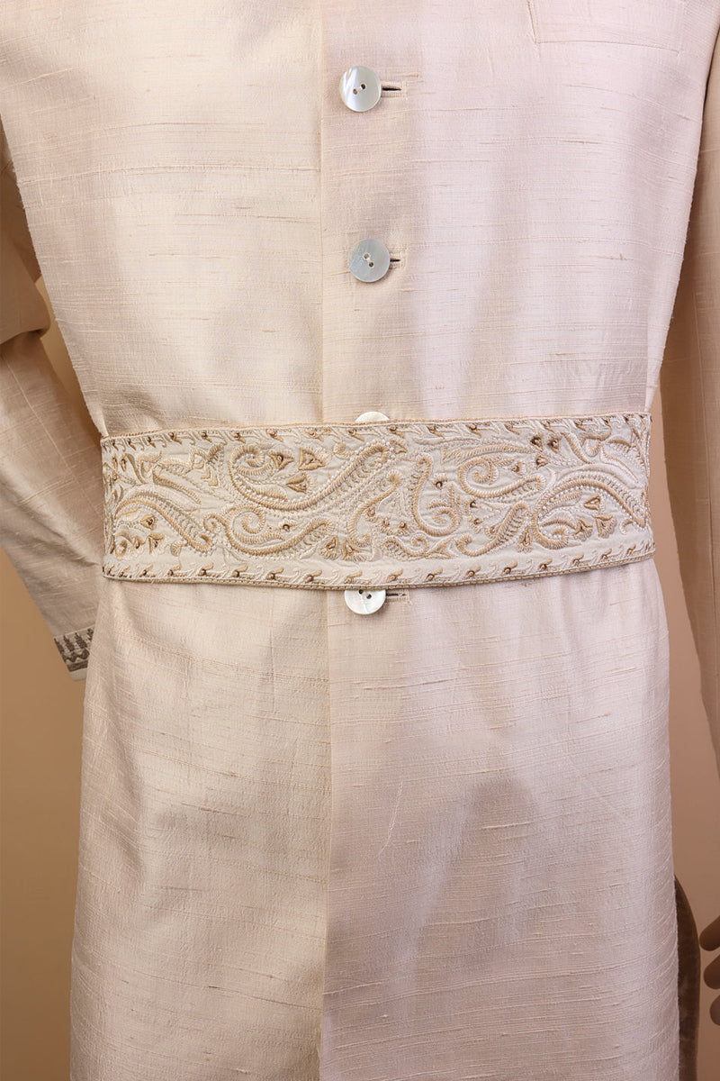 Ivory Resham Embroidered Kamarbandh