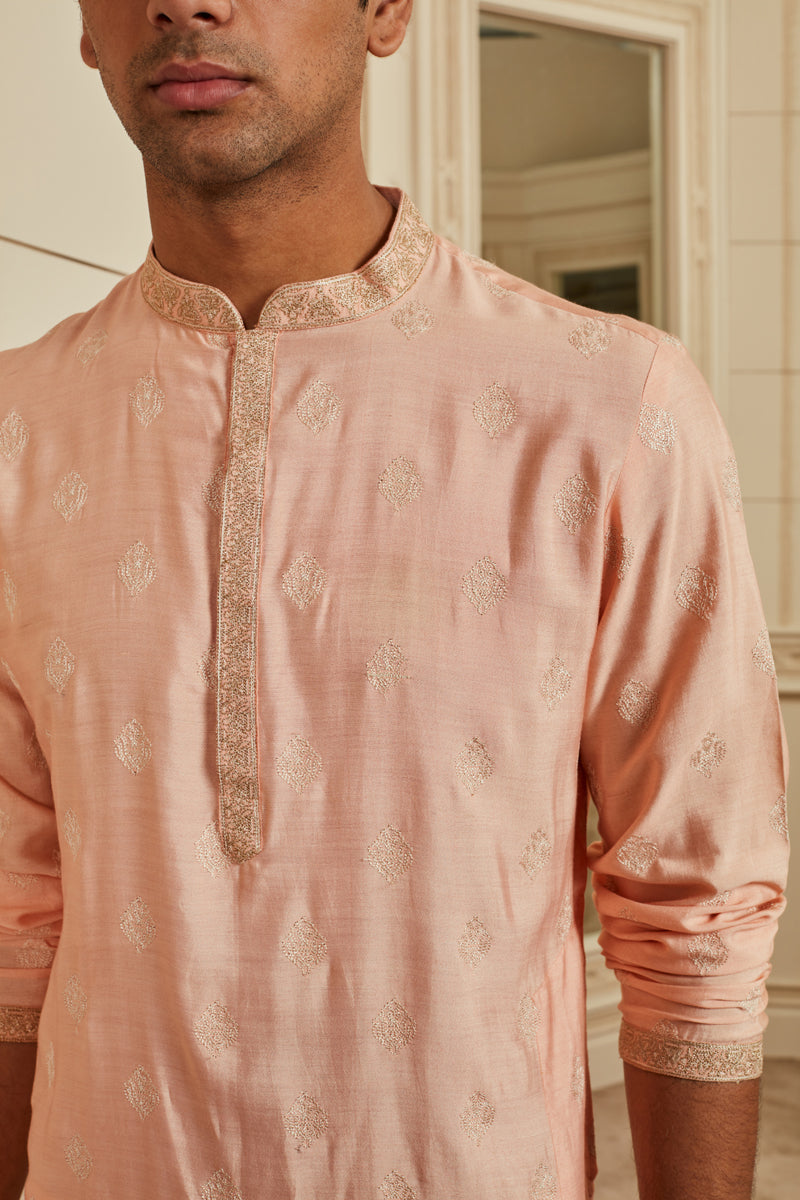 Peach Butti Jaal Kurta Set