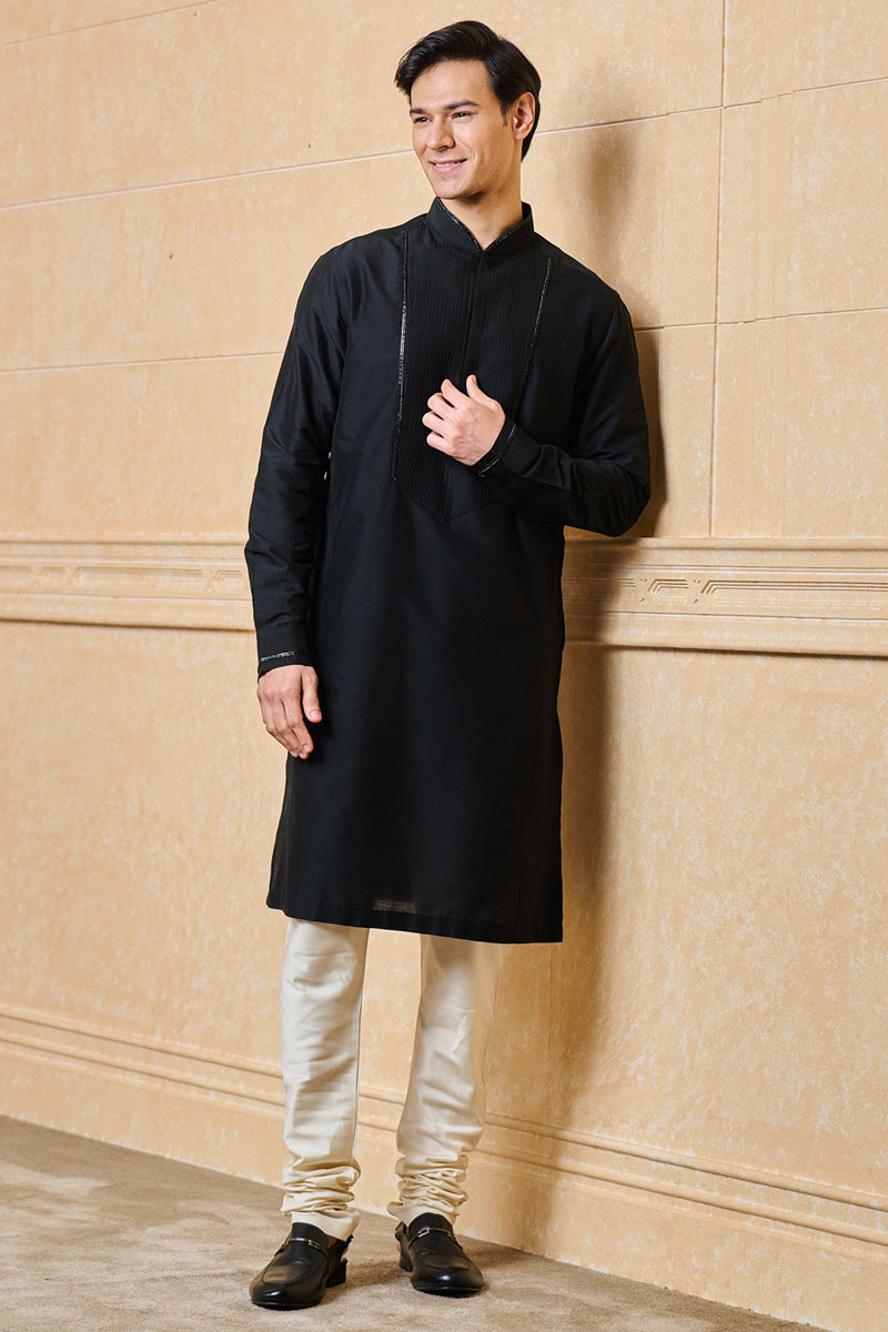 Black Kurta Set With Textured Front Yoke