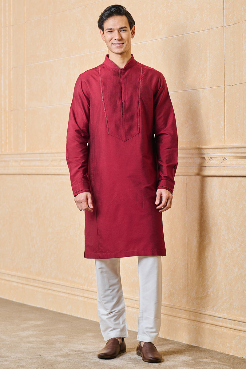 Maroon Kurta Set With Textured Front Yoke