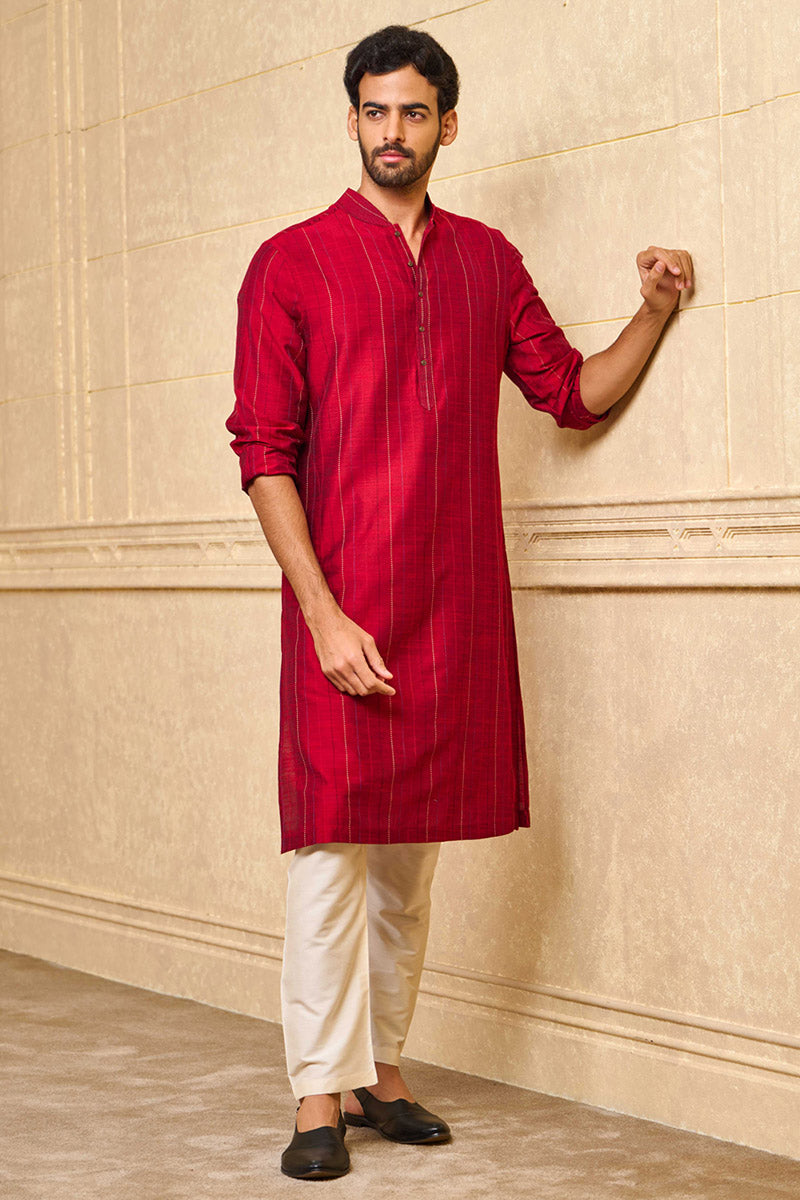 Maroon Zero Point Kurta Set With Top Stitch Detailing