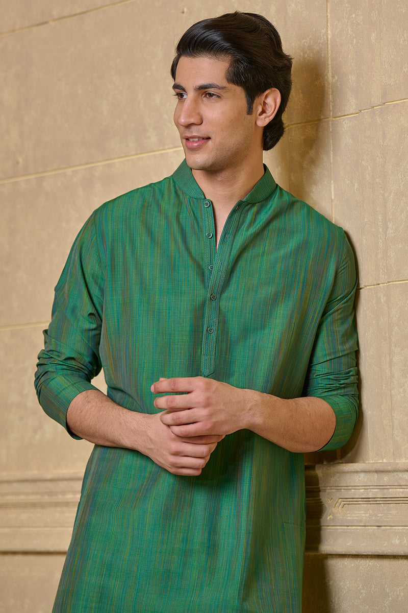 Green Zero Point Kurta Set With Top Stitch Detailing