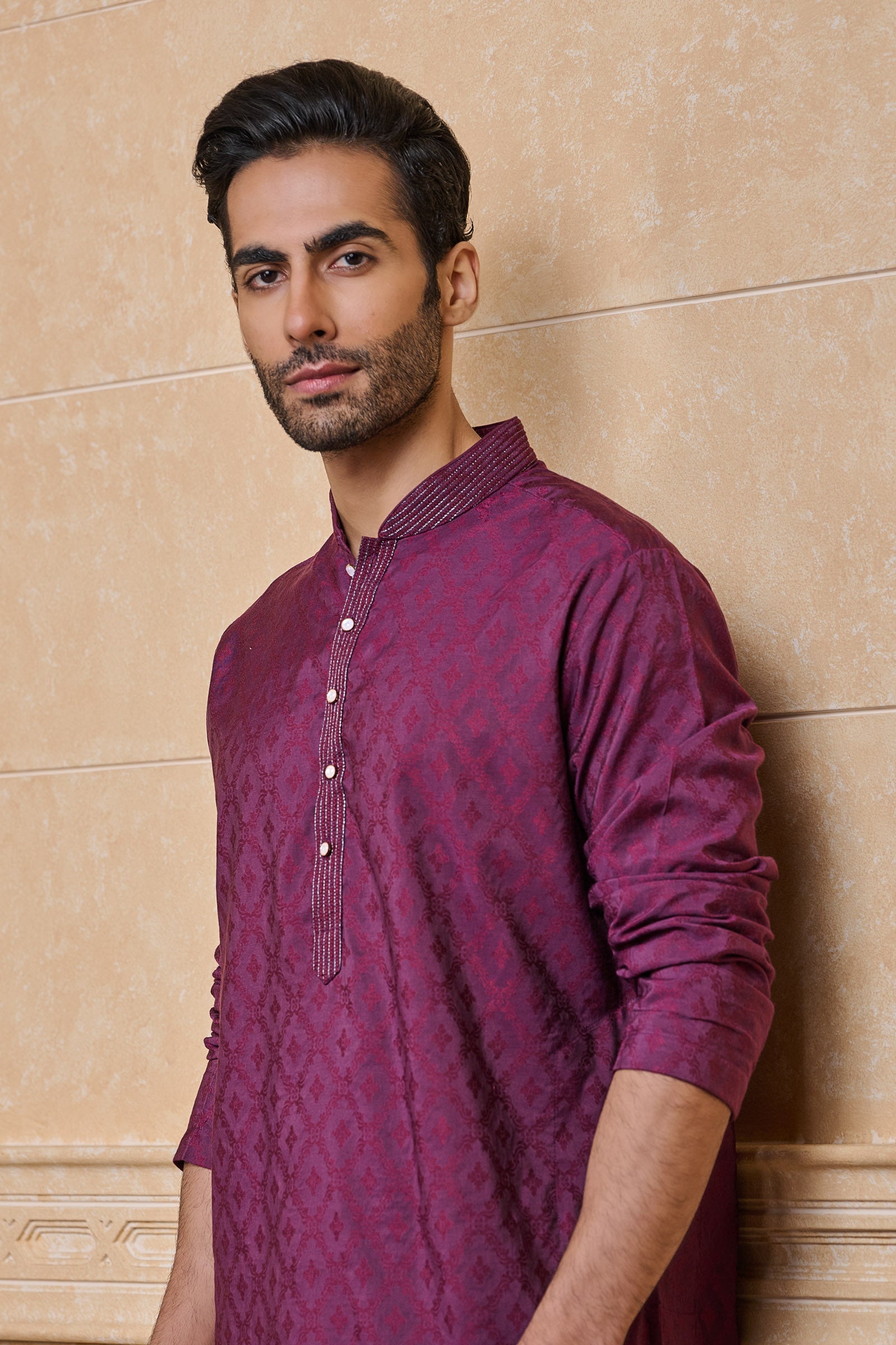 Purple Jacquard Kurta Set With Collar Highlight