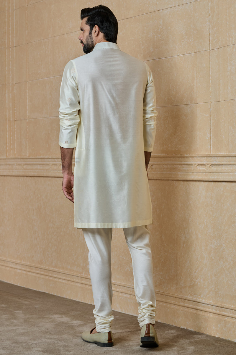 Ivory Butti Embroidered Kurta Set