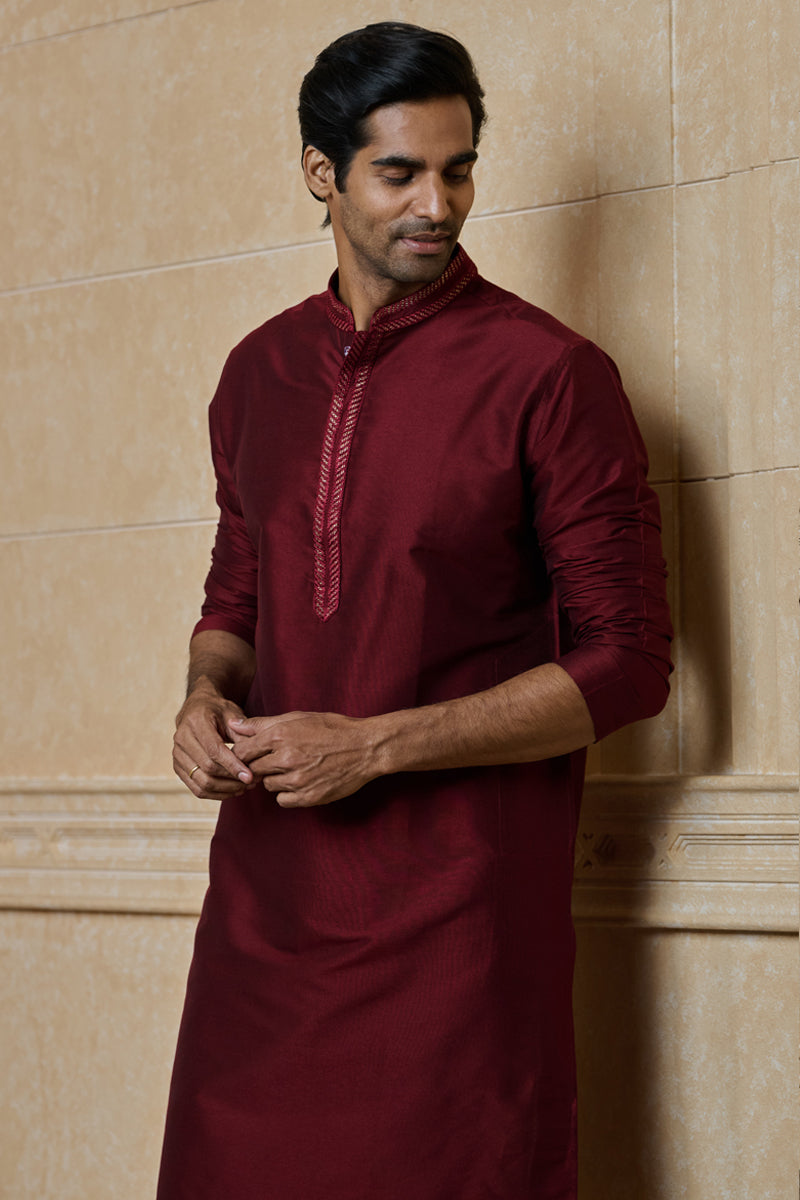 Maroon Kurta Set With Embroidered Collar and Placket