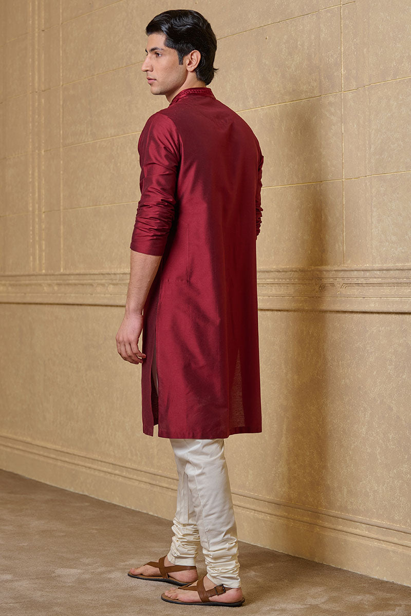 Wine Kurta Set With Embroidered Placket