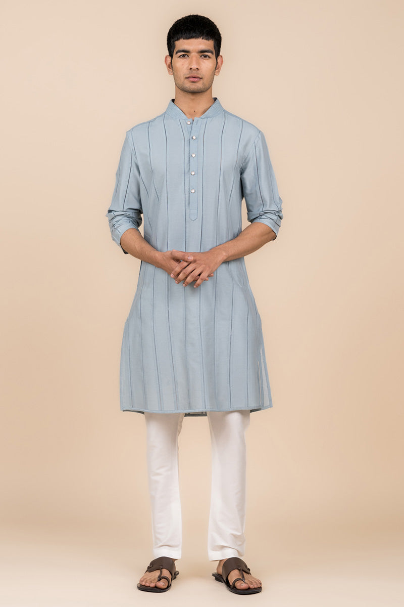 Light Blue Kurta Set In Resham And Zari Embroidery