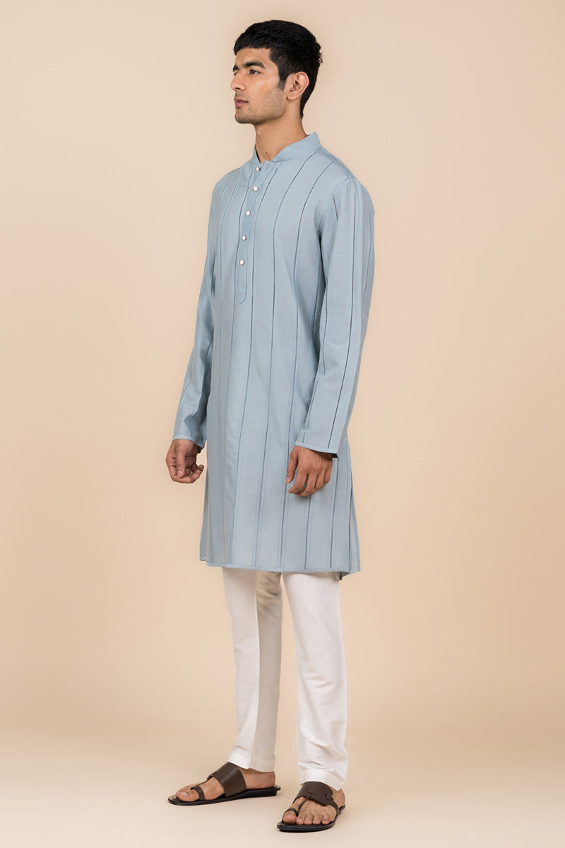 Light Blue Kurta Set In Resham And Zari Embroidery