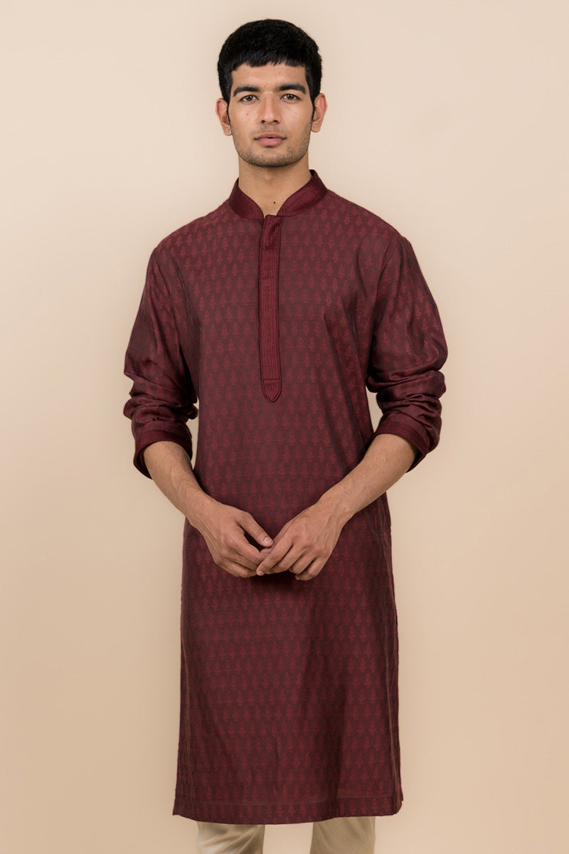 Maroon Jacquard Kurta Set With Top Stitch Detailing