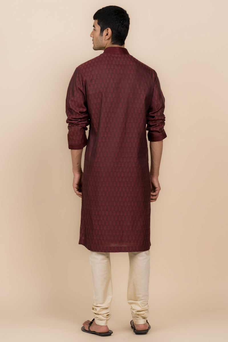 Maroon Jacquard Kurta Set With Top Stitch Detailing