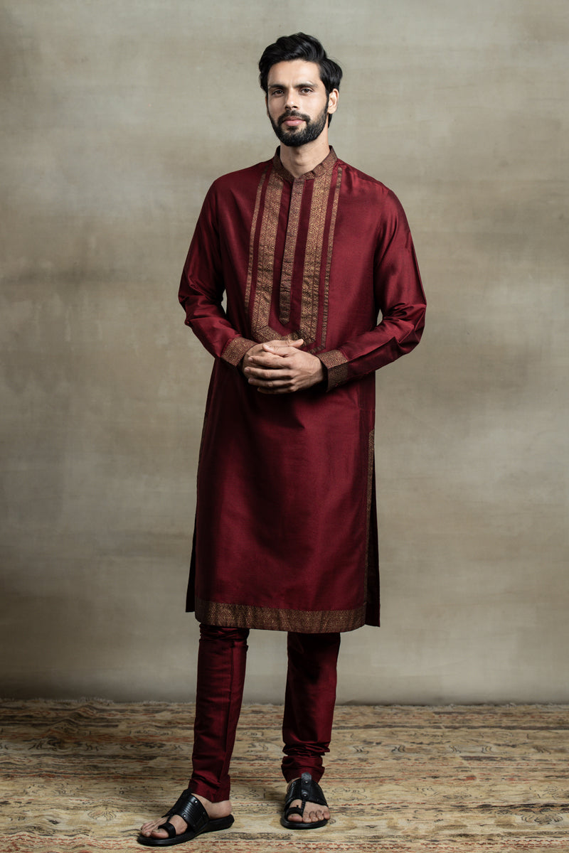 Maroon Kurta Set With Printed Yoke