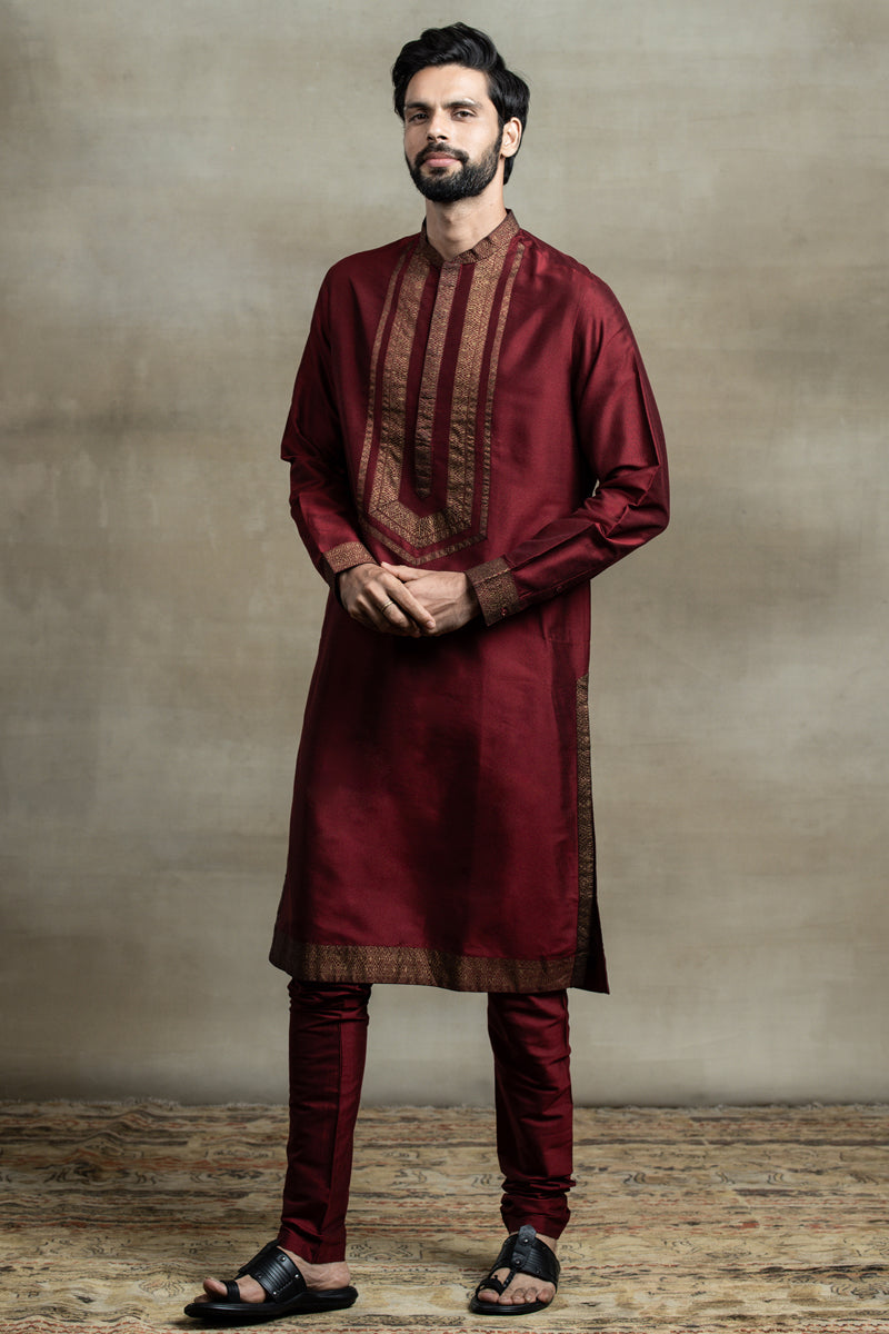 Maroon Kurta Set With Printed Yoke