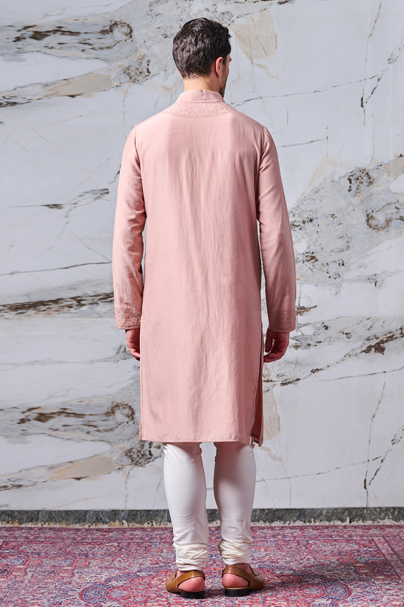 Pink Cotton Silk Kurta Set With Geometrical Resham Work