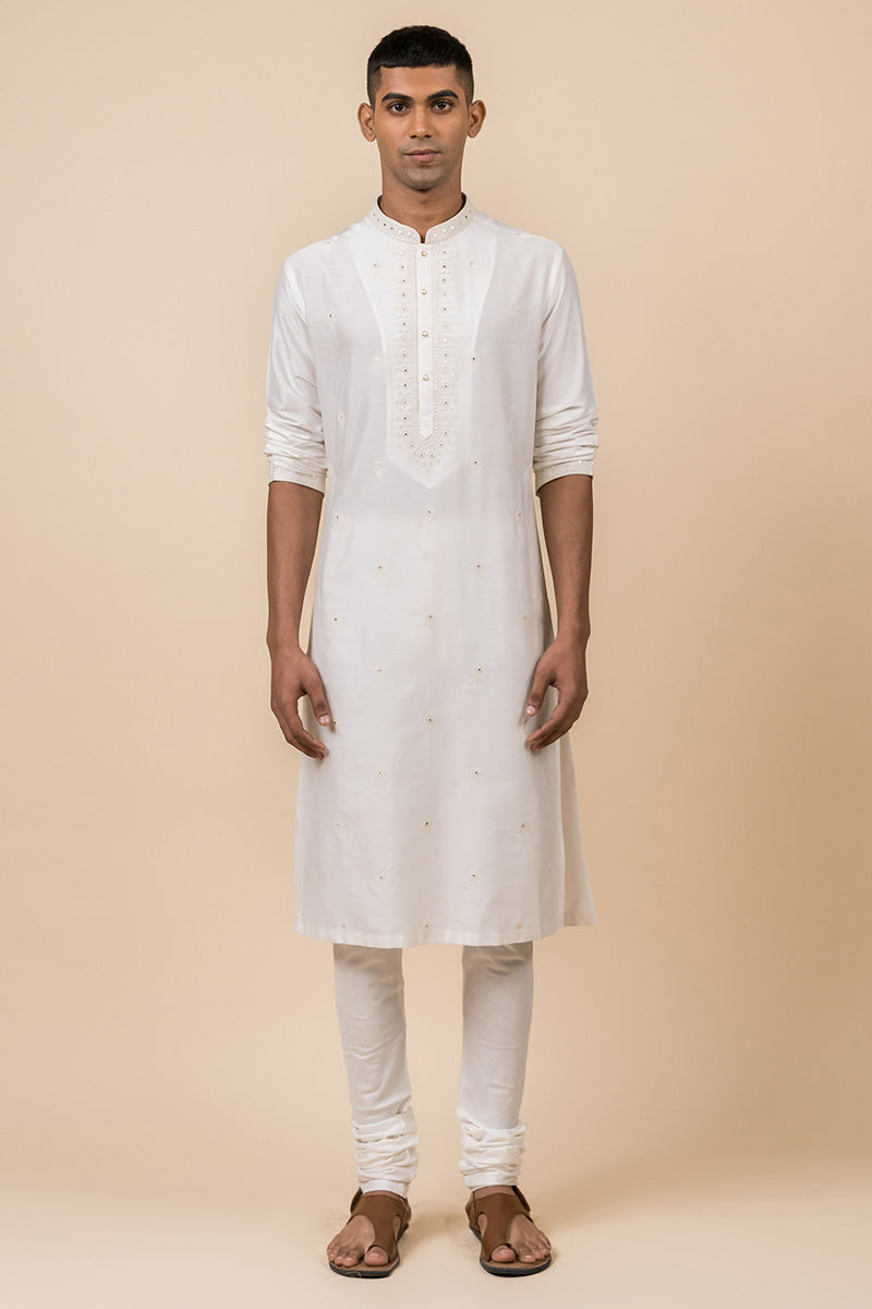 White Kurta Set With Mirror Work