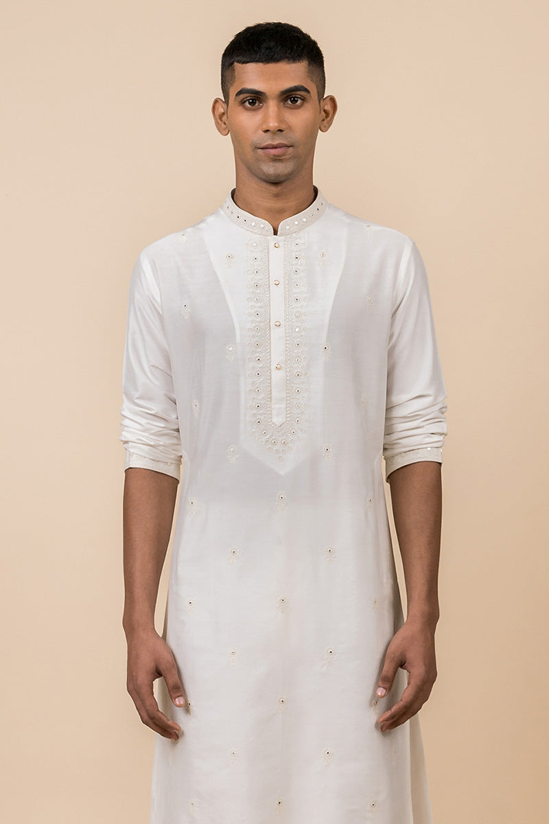 White Kurta Set With Mirror Work